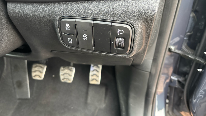 Hyundai BAYON 1.0 TGDi 48V MHEV SE Connect 5dr Petrol Hatchback